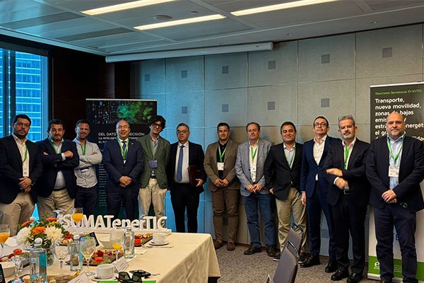 Desayuno – Coloquio: Transporte, nueva movilidad, zonas de bajas emisiones y estrategia energética: el gran reto de la sostenibilidad