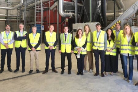 ENGIE anuncia la expansión de la central de calor Txantrea durante la visita del consejero de Industria y Transición Ecológica y Digital Empresarial de Navarra, Mikel Irujo