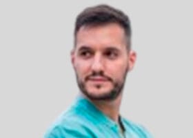 Adrián  Desviat
