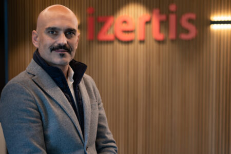 Entrevista a Moisés Baena, Director BU Industry, Energy & Services de Izertis